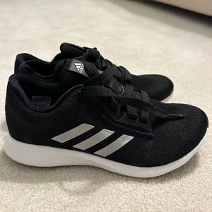 NWT Size 8.5 Adidas Women’s Edge Lux 4 Running Sneaker